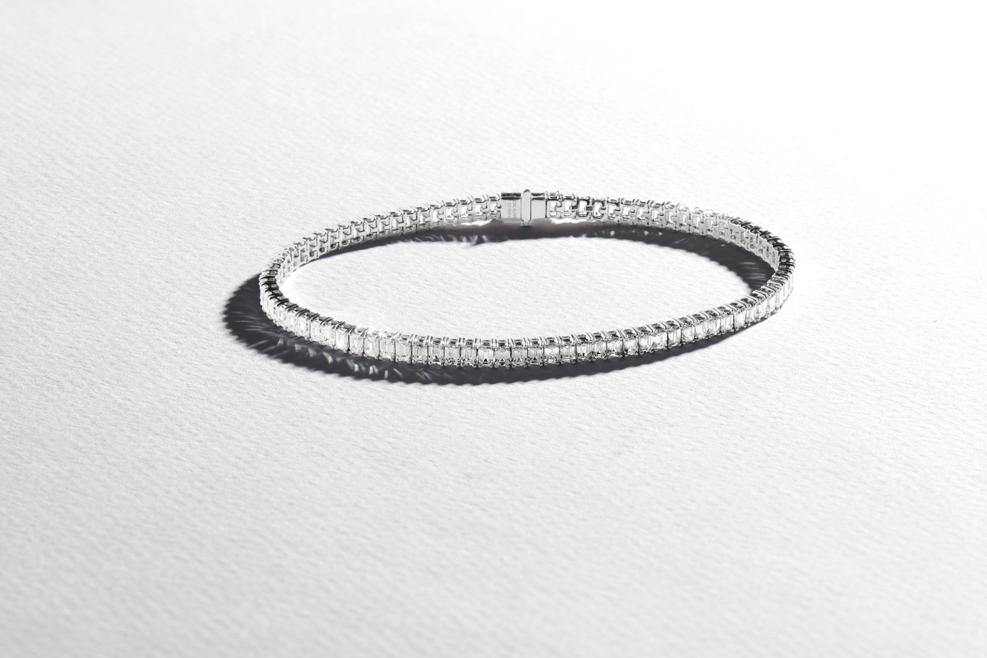 Tennis bracelet